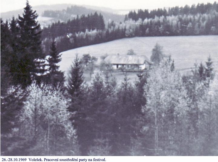 Volesek 10-1969 01.jpg